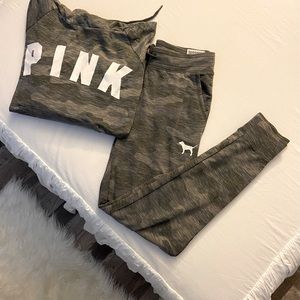 NWT Victoria Pink Camo Pullover hoodie and Jogger set